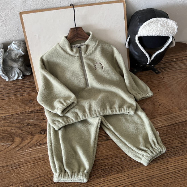 Snuggle Fleece Set